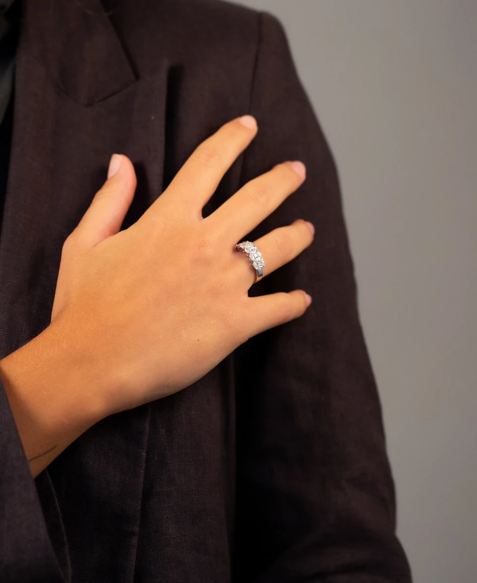 Anello riviere taglio assortito foto 1