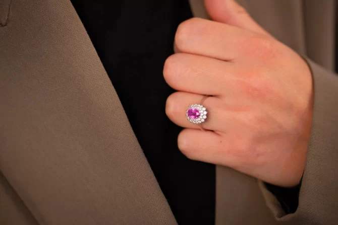 ANELLO CON ZAFFIRO ROSA - immagine 2